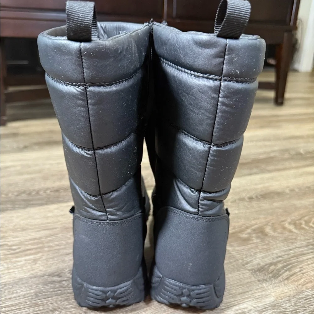 Magellan Boots Unisex Sz‎ M8 W9D Black Puffer Rain Sleet Snow Shoes Gorpcore
